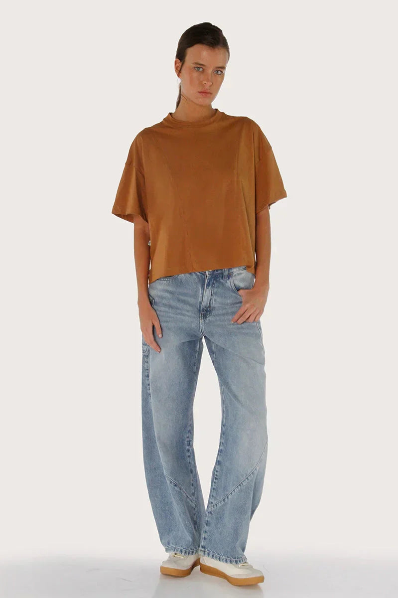 Remera Rova