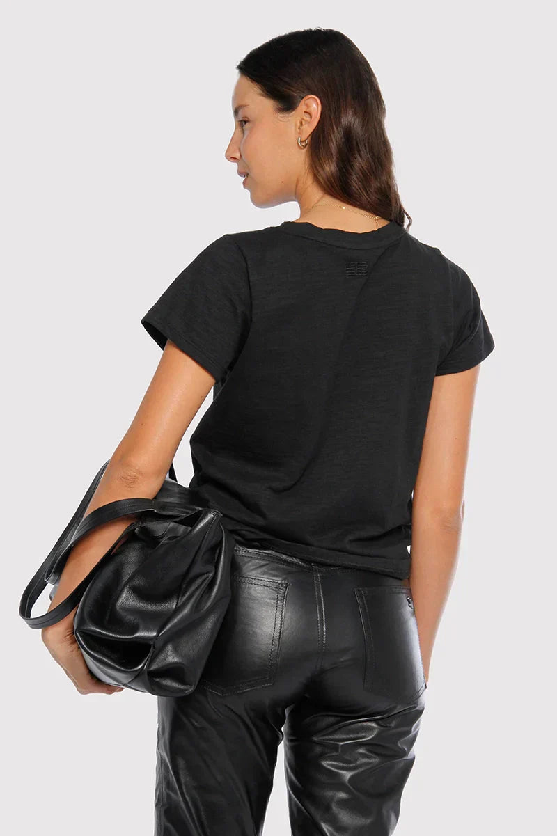 Remera Cleo