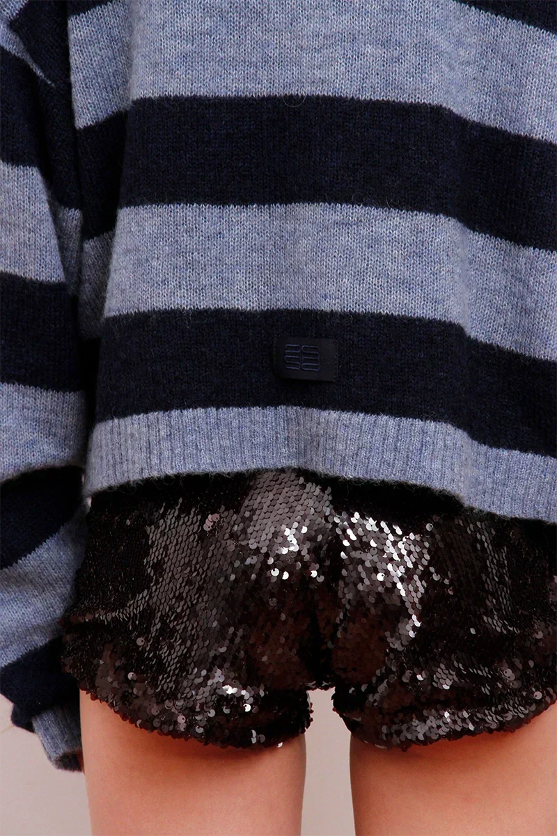 Short Zena
